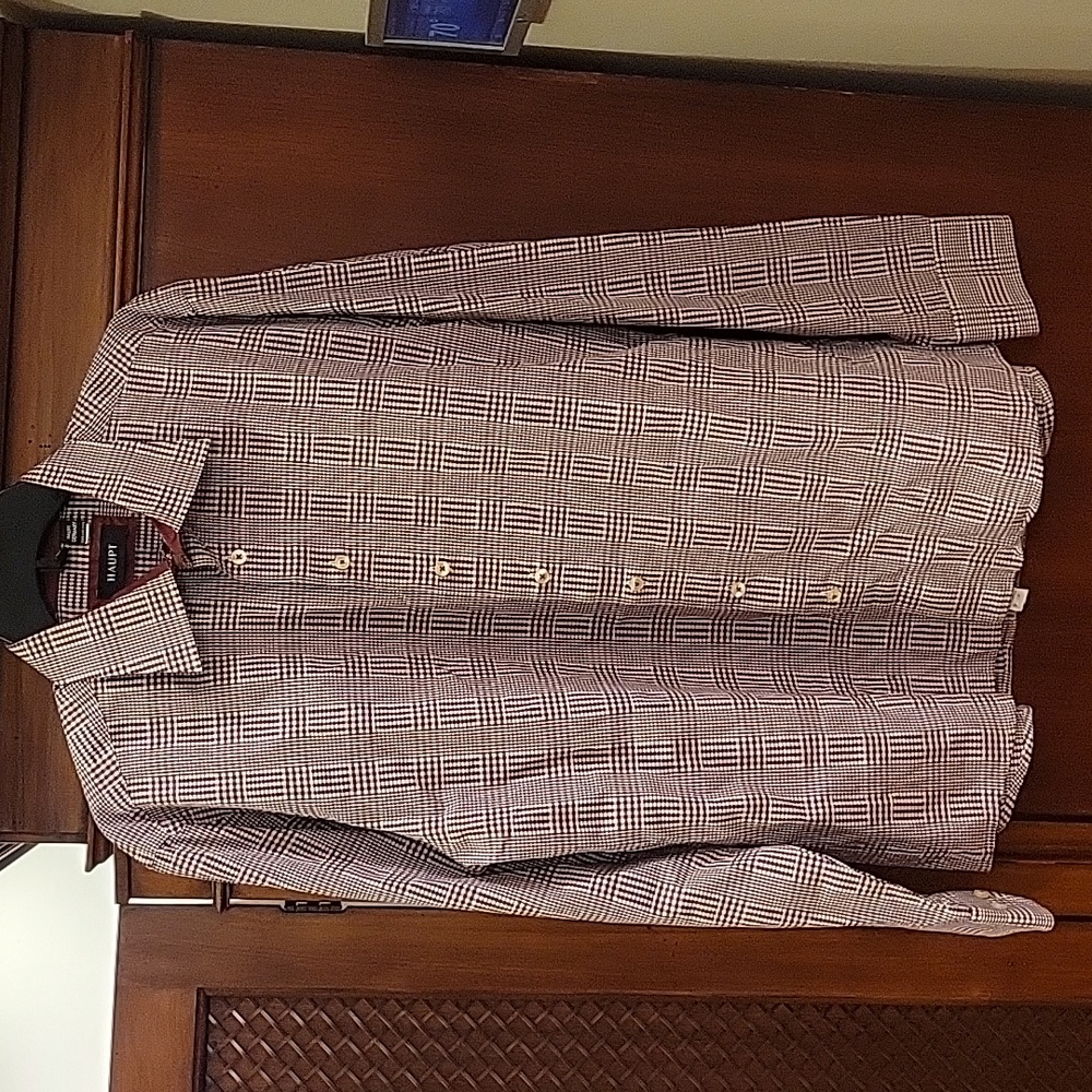 HAUPT GERMANY | Men's Burgandy and White Plaid Long Sleeve Dress shirt - size L